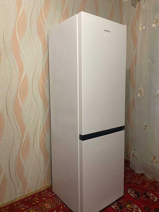 Холодильник Vestfrost