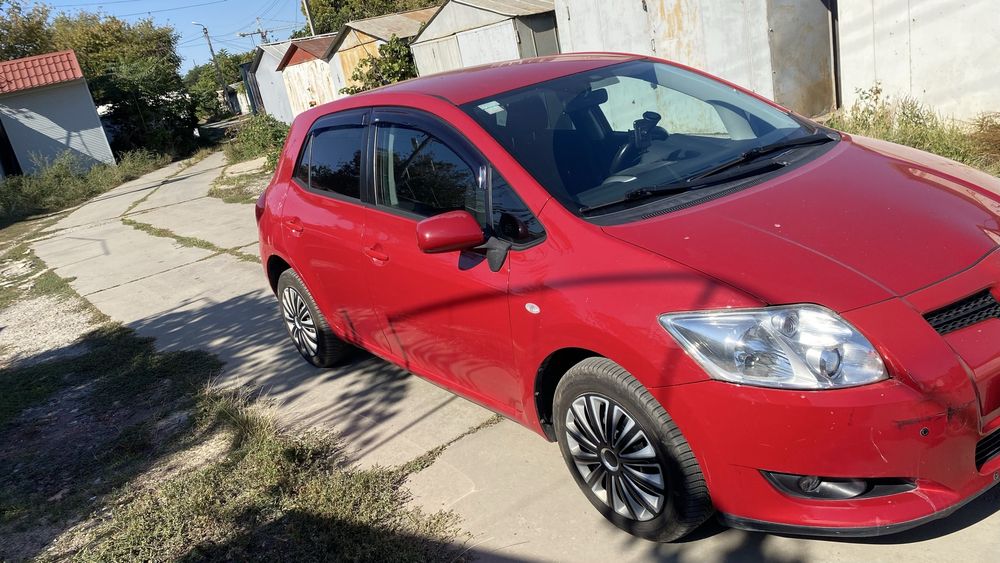 продам симейный автомобиль