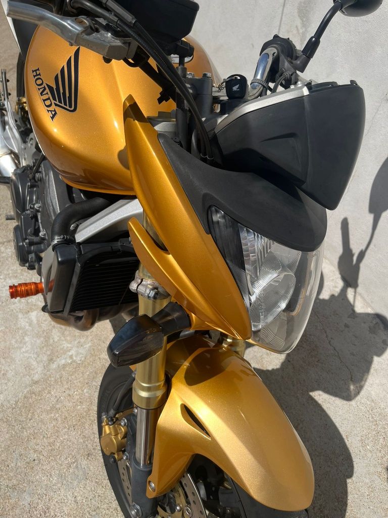 Honda hornet 600