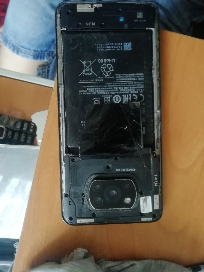 Redmi poko 3x на запчасти