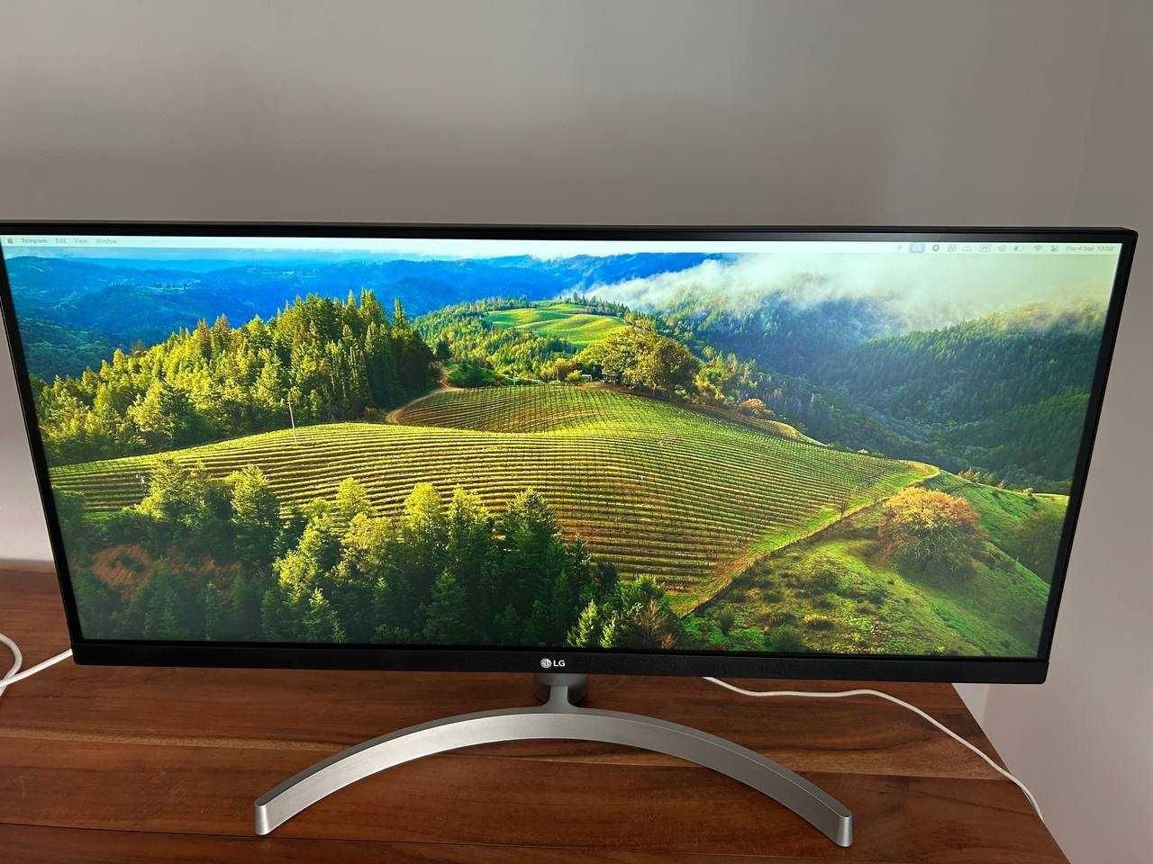 Monitor LG UltraWide 29W novo