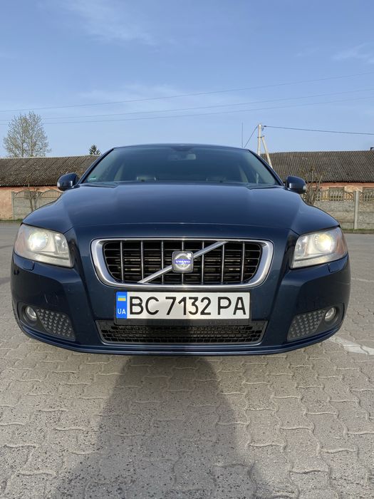 Volvo V70 2.4 D5