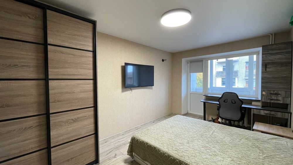 2 кімнатна +кухня-вітальня на Виставці з ремонтом