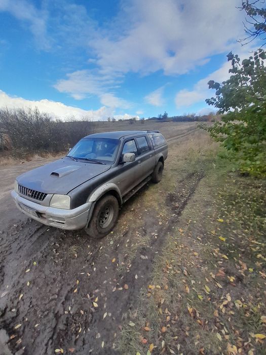 Mitsubishi L200 в доброму стані