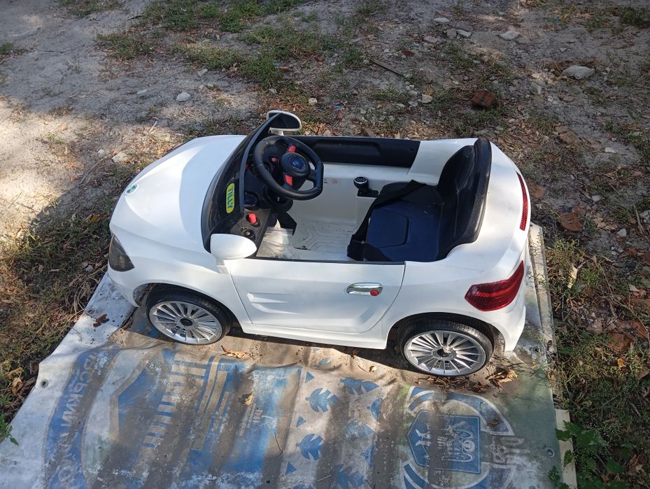 Продам дитячу електро-машину