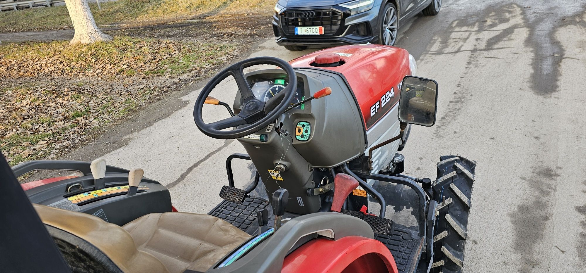 Мінітрактор Трактор Японский Yanmar EF 224