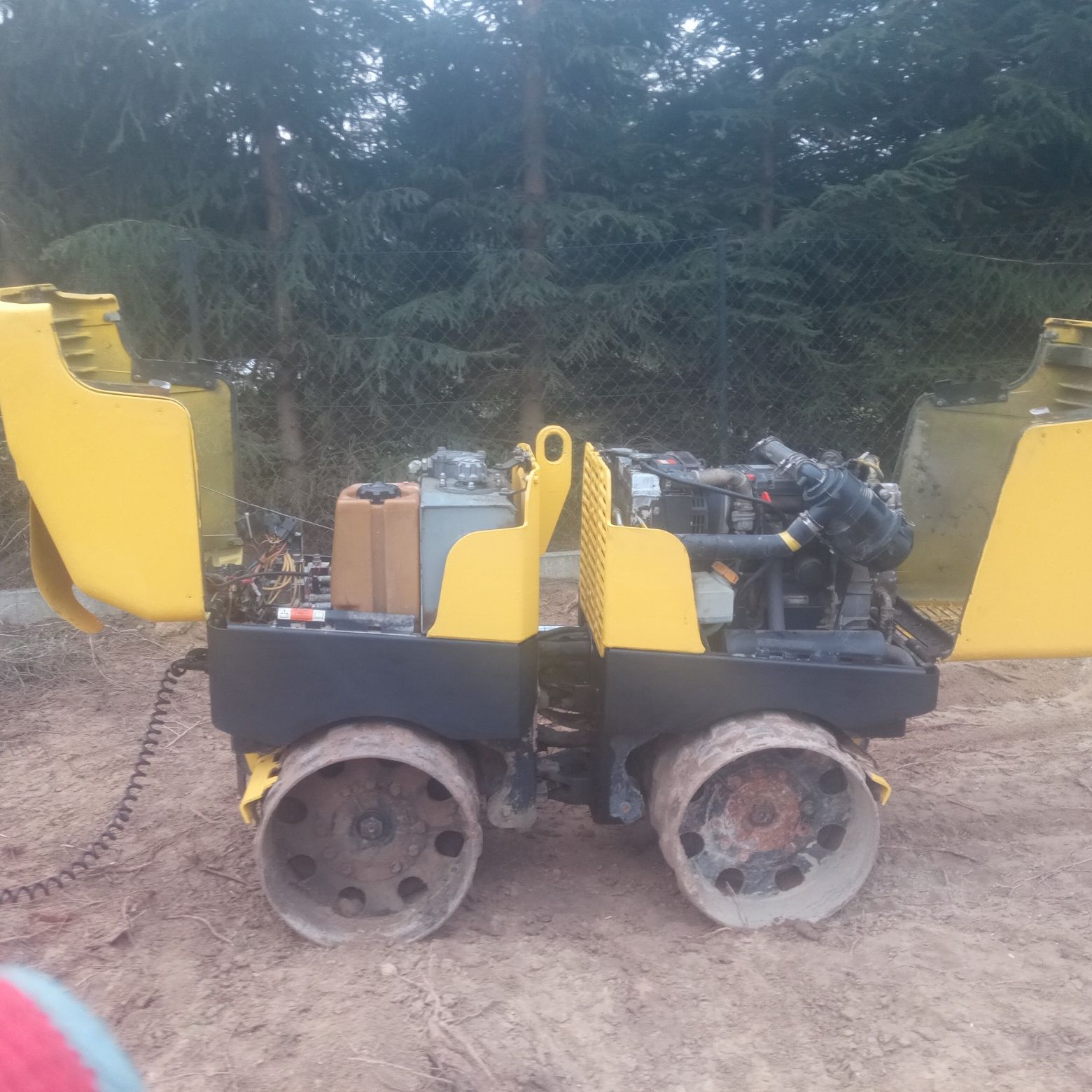 Walec okołowany Wacker rt 82