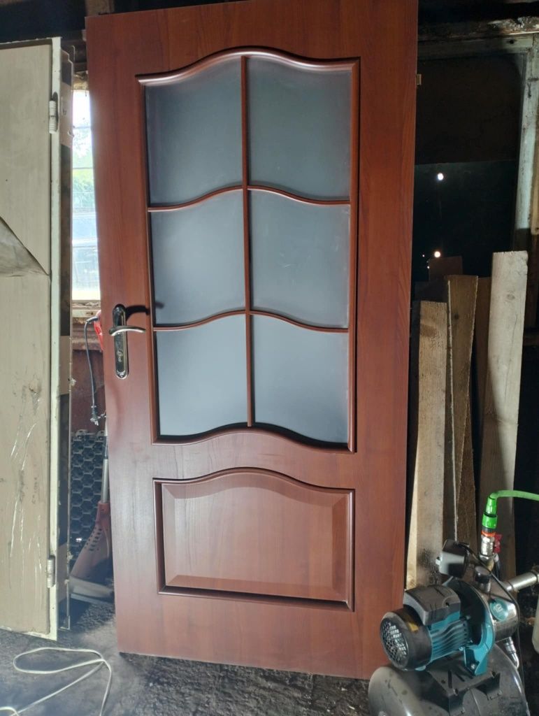 Продам двері міжкімнатні