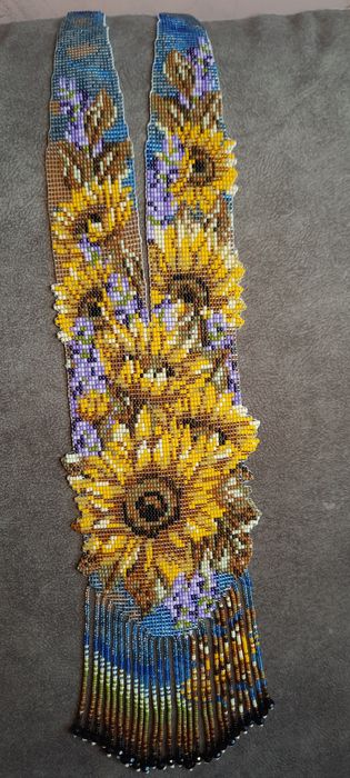 Ґердан з соняшниками