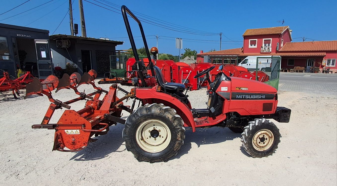 Tractor/Trator Mitsubishi MT 190D