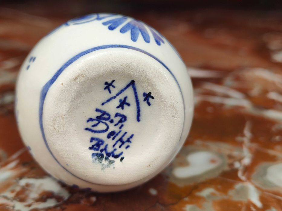 Uroczy ręcznie malowany niebieski wazonik - 7 cm - Delft Blauw