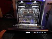 Посудомийна машина Miele HM56899BV.в стані нової