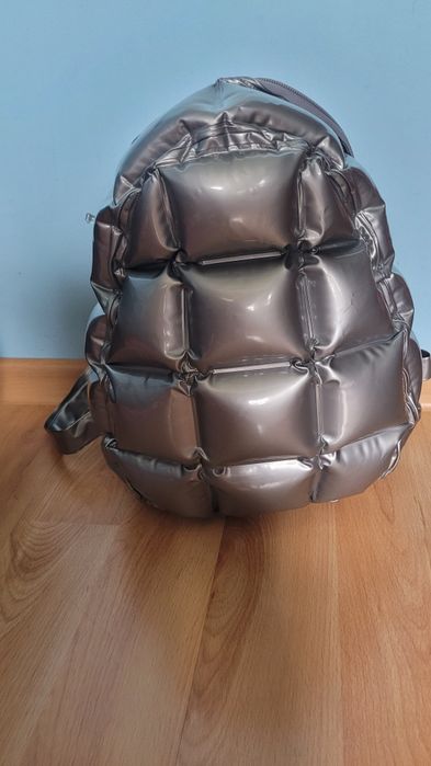 Plecak dmuchany srebrny