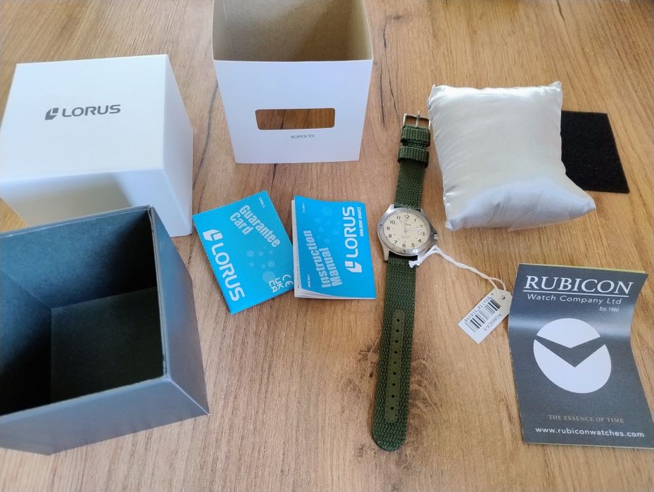 Zegarek męski Lorus titanium field