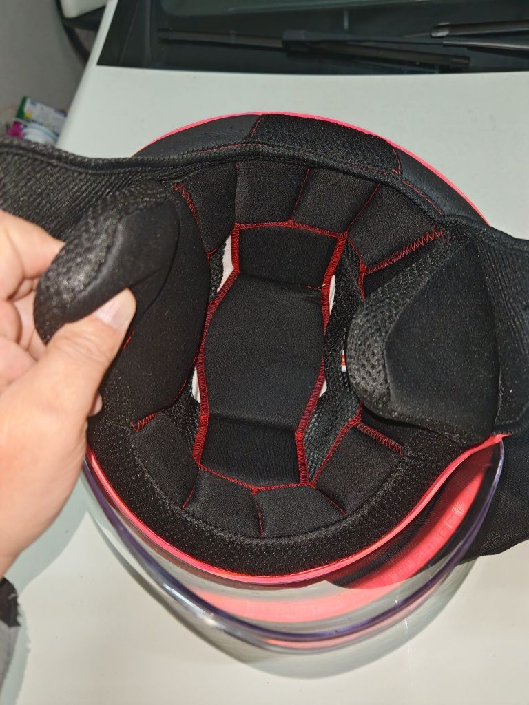 Capacete Rosa para menina