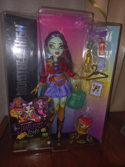 Джинафаер Лонг Монстер Хай , Jinafaer long monster high+ підставка