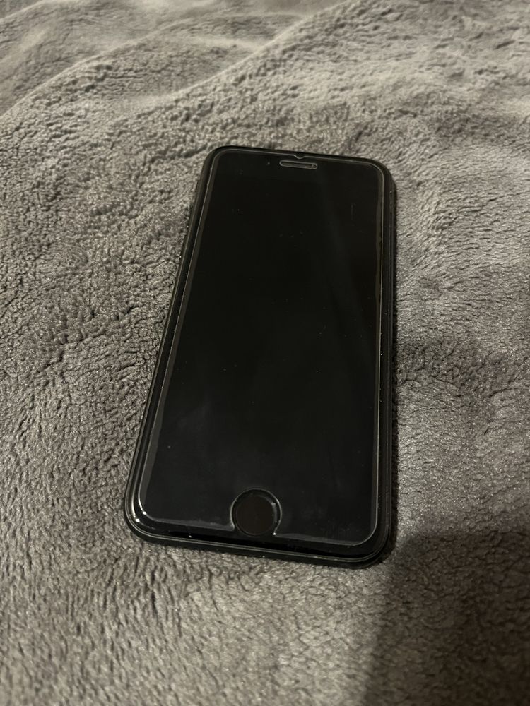 Iphone SE 2020 czarny bez blokad