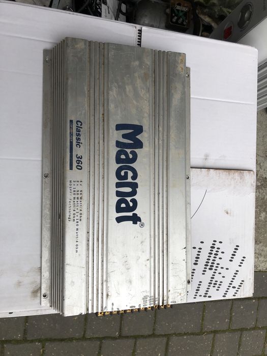 Wzmacniacz magnat  do auta