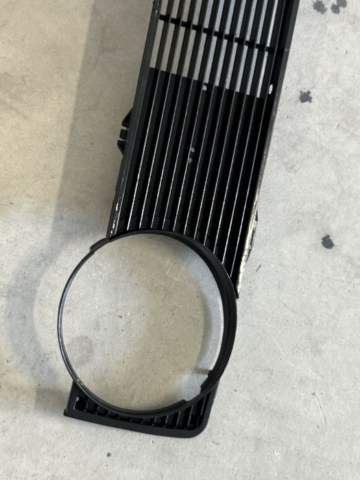 Grelha frontal VW golf MK1
