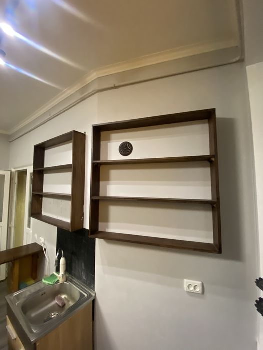 Барні полички з дуба