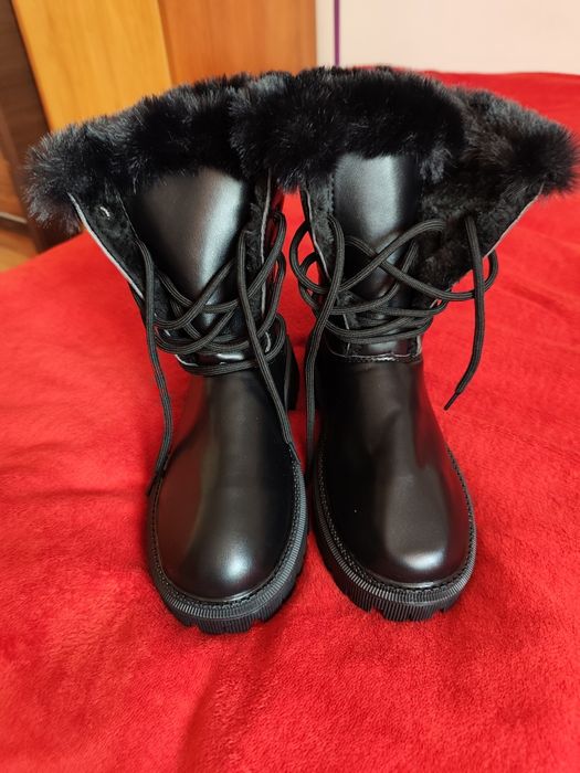 Sprzedam nowe kozaki