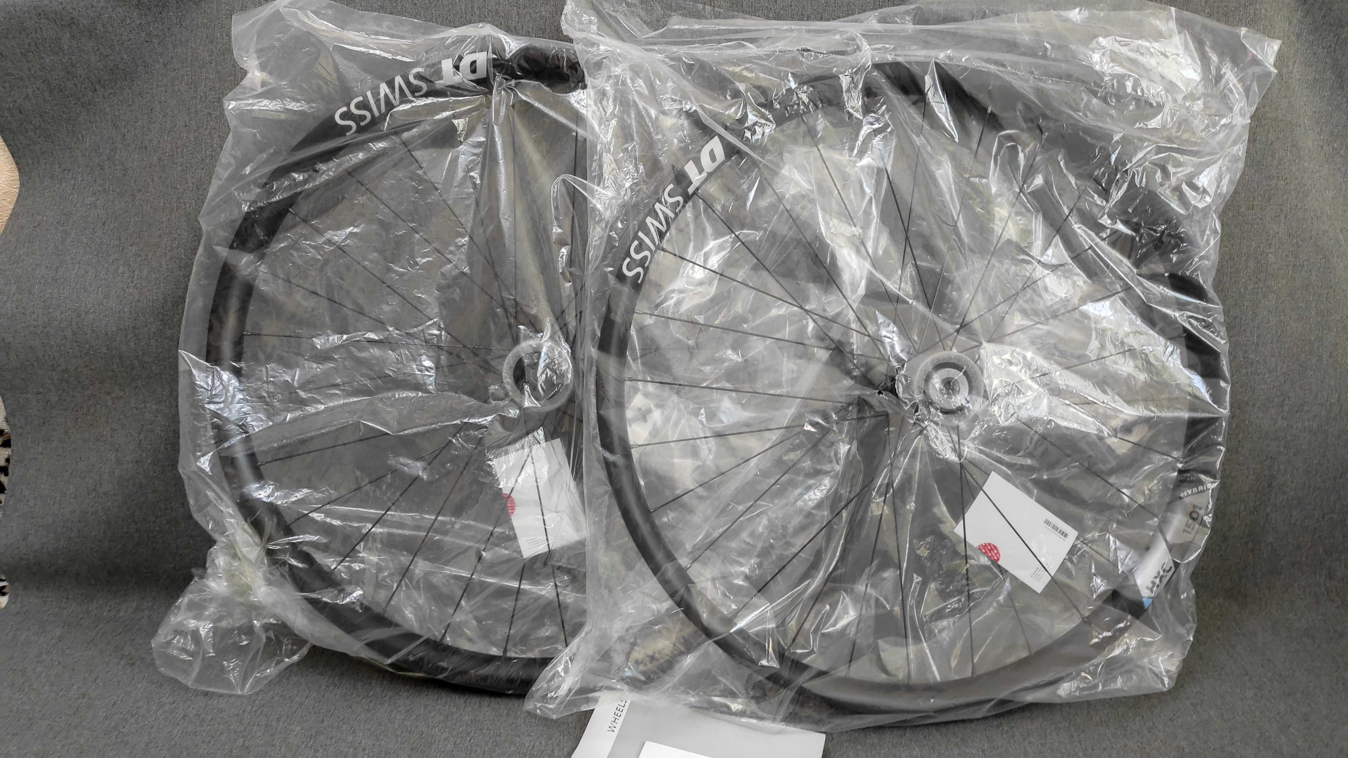 Колеса 27.5" DT Swiss HXC 1501 30mm (Boost, Carbon), новi