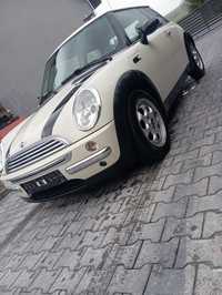 Mini One 1.6. Stan jak nowy 2006 rok