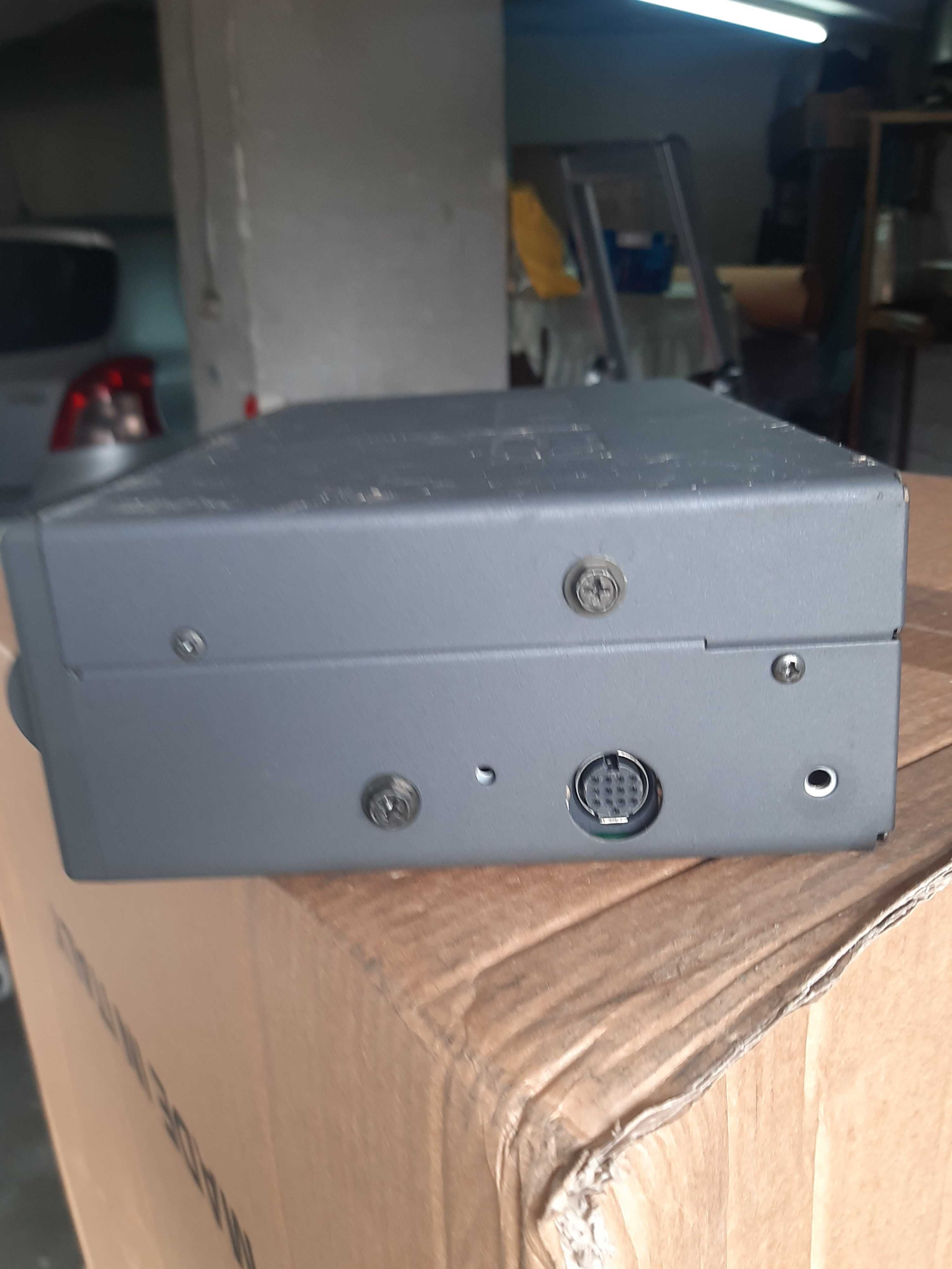 Cx de 10 cd's para automóvel como nova
