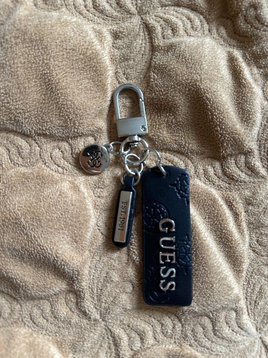 Сумка Guess чорна