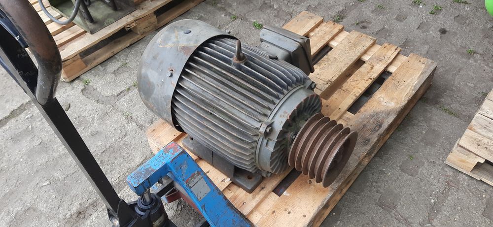 Silnik elektryczny 30kW CELMA 2960 obrotów