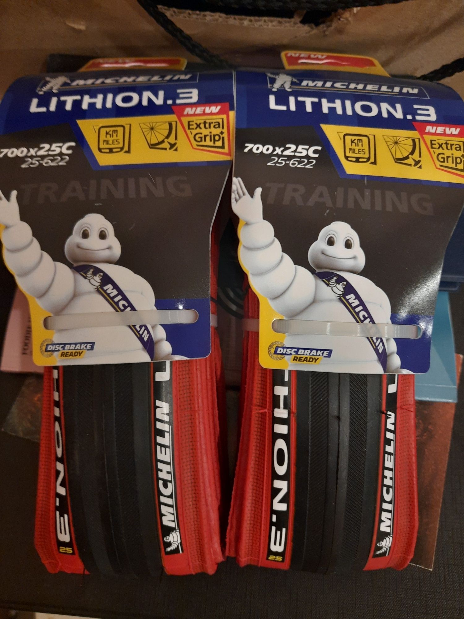 Покришки Michelin Lithion 3 нові