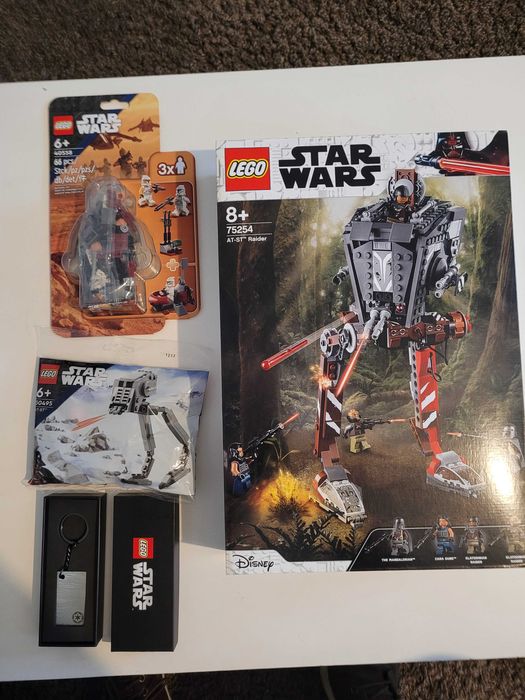 Lego Star Wars 75254, 30495, 40558 e KeyChain