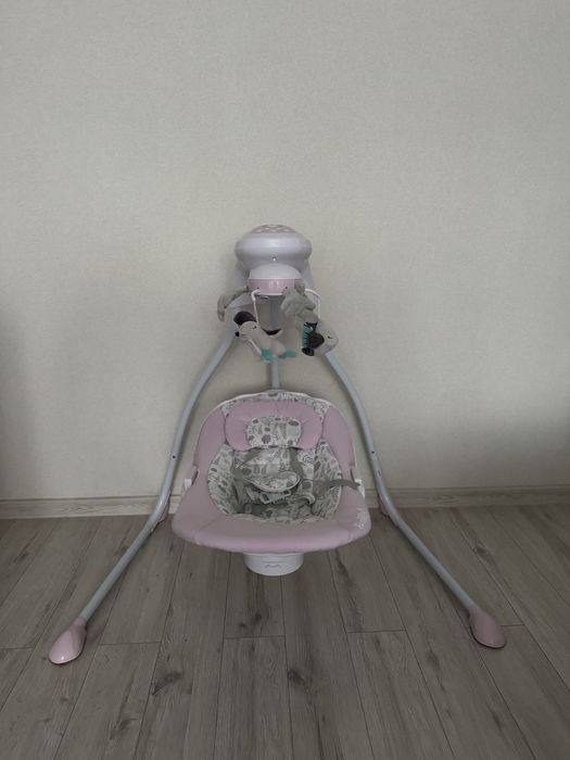 Вколисуючий центр Caretero Raffi Light