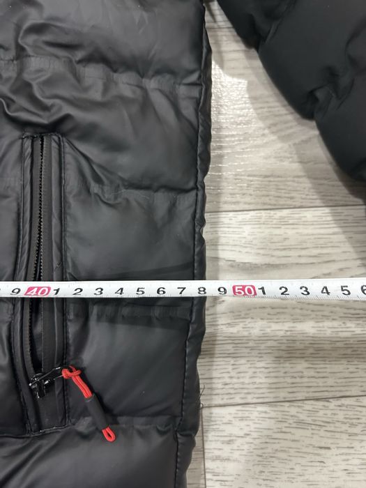 Демісезонна чорна куртка Celvin Klien