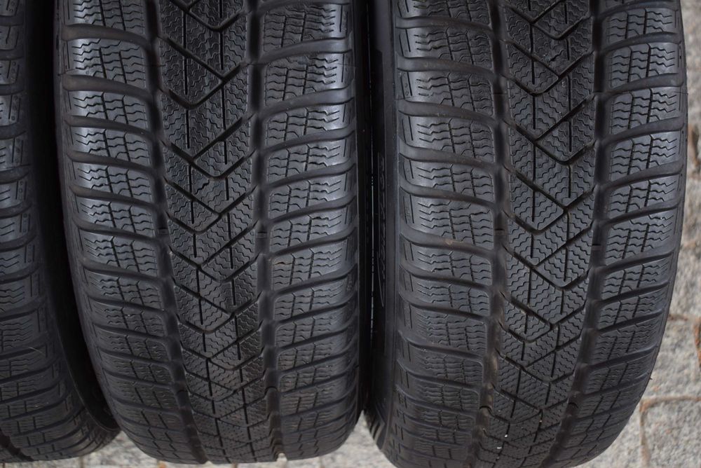 BMW 5 G30 X1 F48 X2 MINI czujniki oryginał alu 17 Pirelli jak nowe