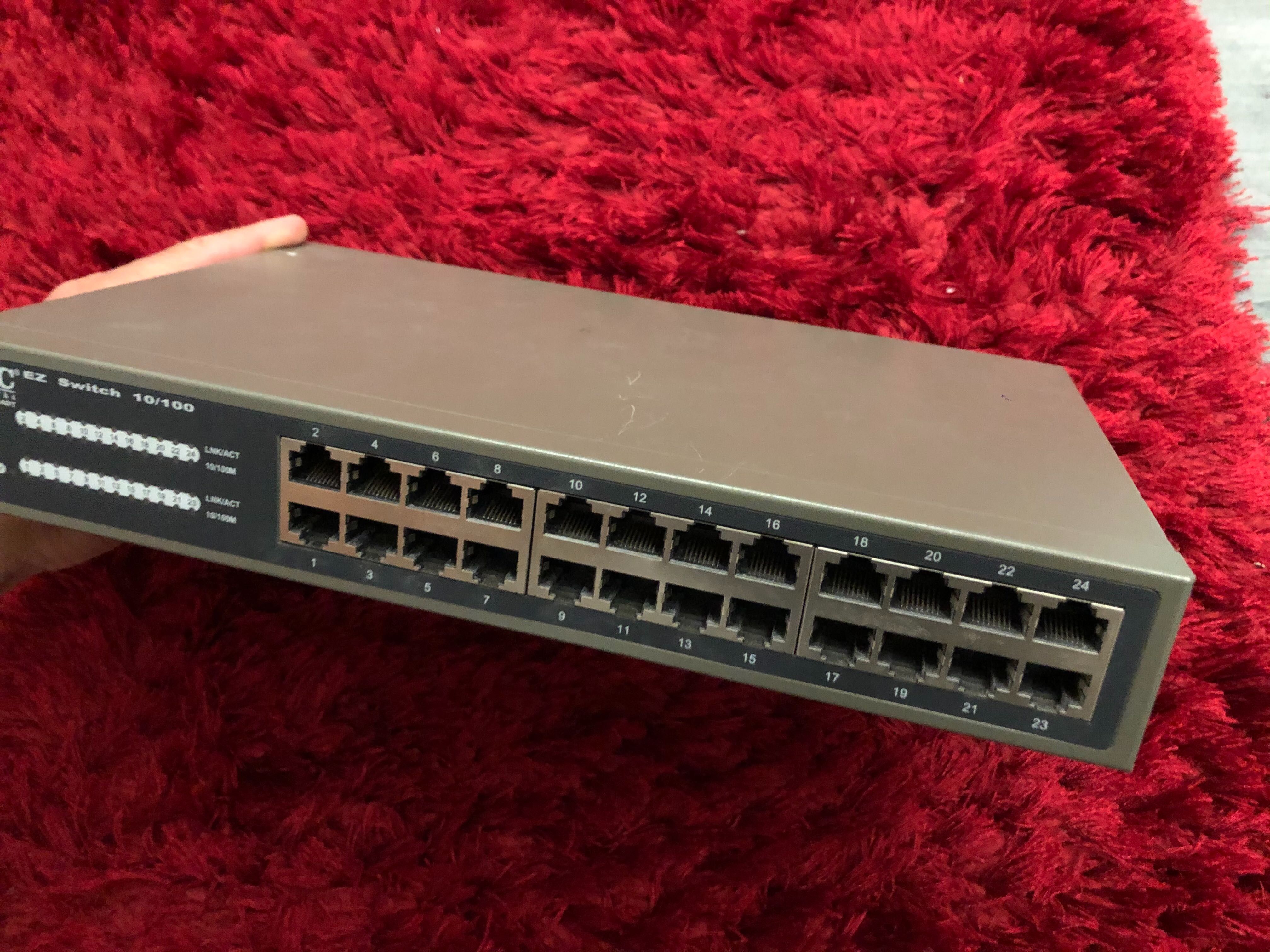 Switch SMC 24 port (EZ1024-DT)