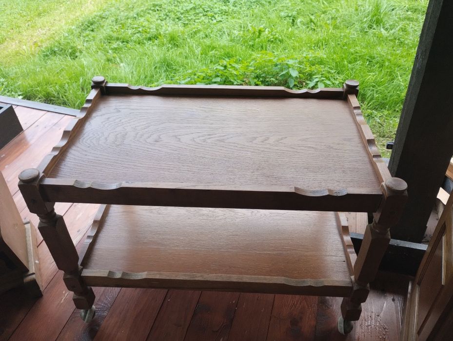 Zestaw mebli dębowych
