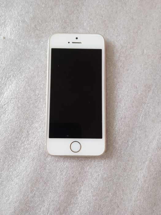 Мобильный телефон смартфон iPhone A1457