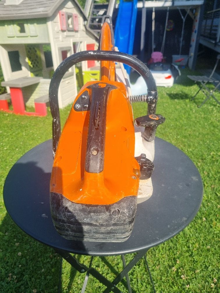 Sprzedam Piła spalinowa Przecinarkę  Stihl TS500i