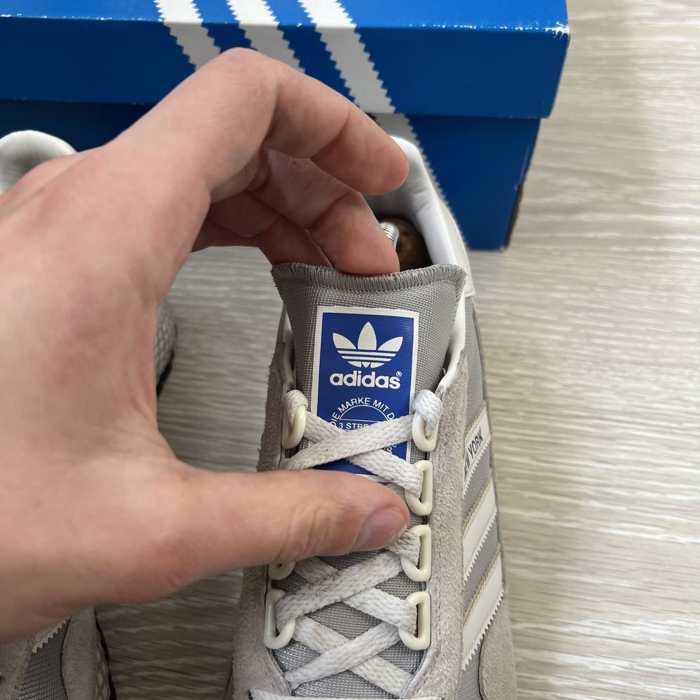 Кроссовки Adidas New York оригинал размер 40.5