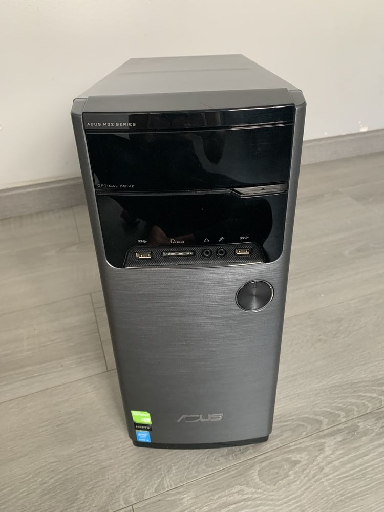 PC ASUS em bom estado