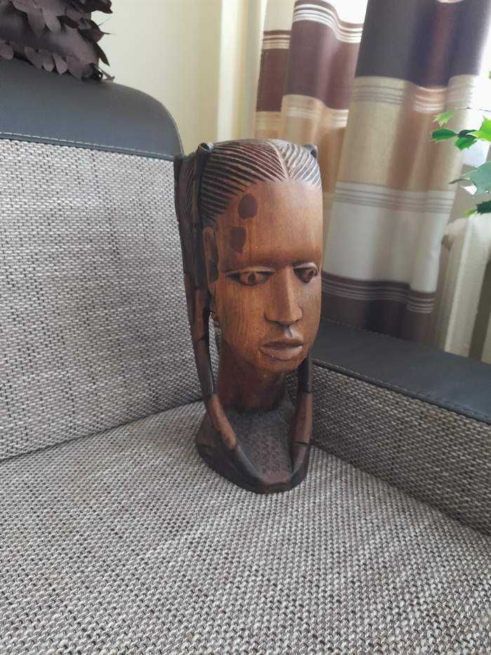 Sprzedam maski afrykańskie