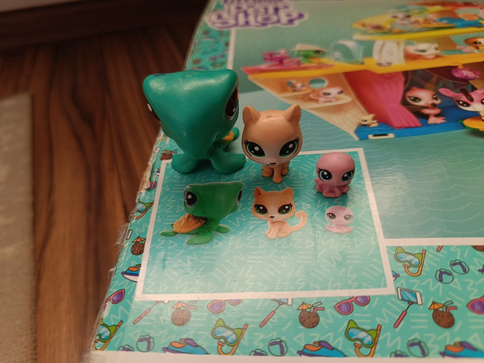 Lps littlest pet shop Komplet statek + figurki