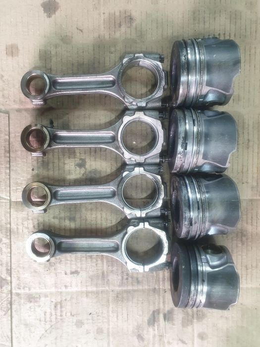 Поршень Поршня Шатун Шатуни Hyundai Santa Fe сантафе 2.2 crdi D4EB