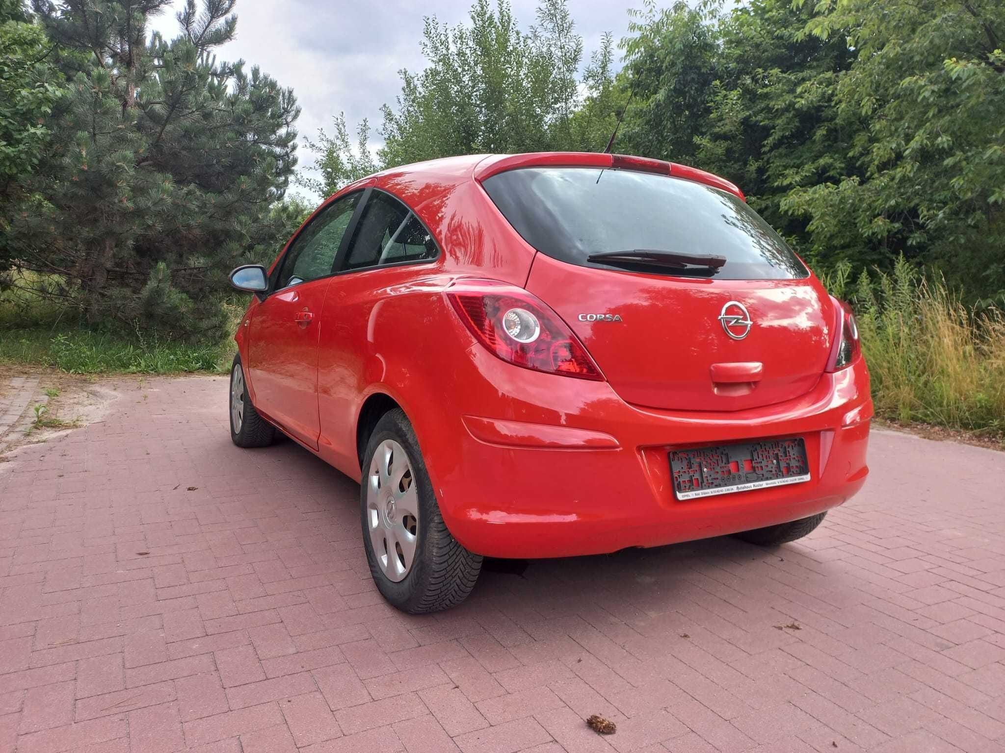 Opel Corsa D 1,4 benzyna