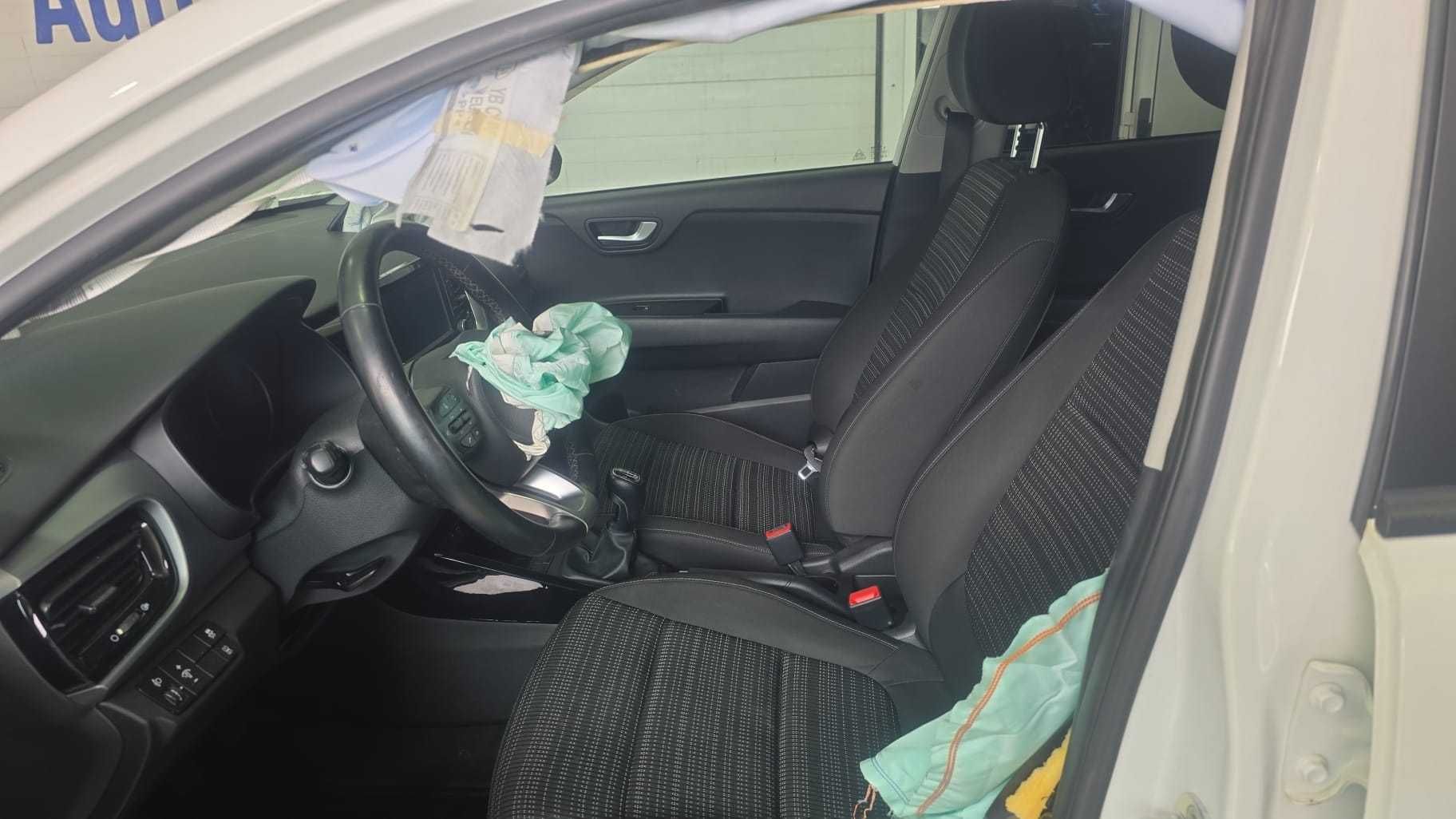 Kia Stonic 1.6 CRDI - Salvado