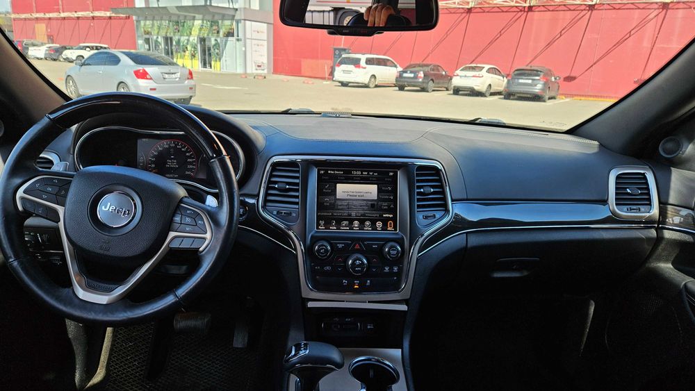ПРОДАМ Jeep Grand Cherokee 5.7 HEMI на пневмі 2014