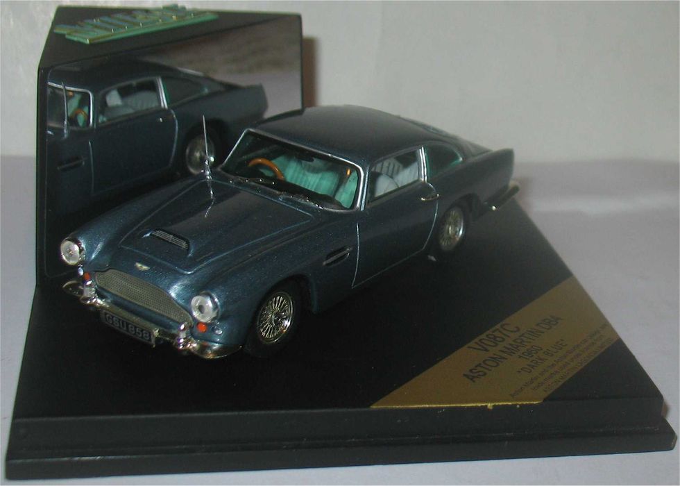 Onyx - Aston Martin DB4