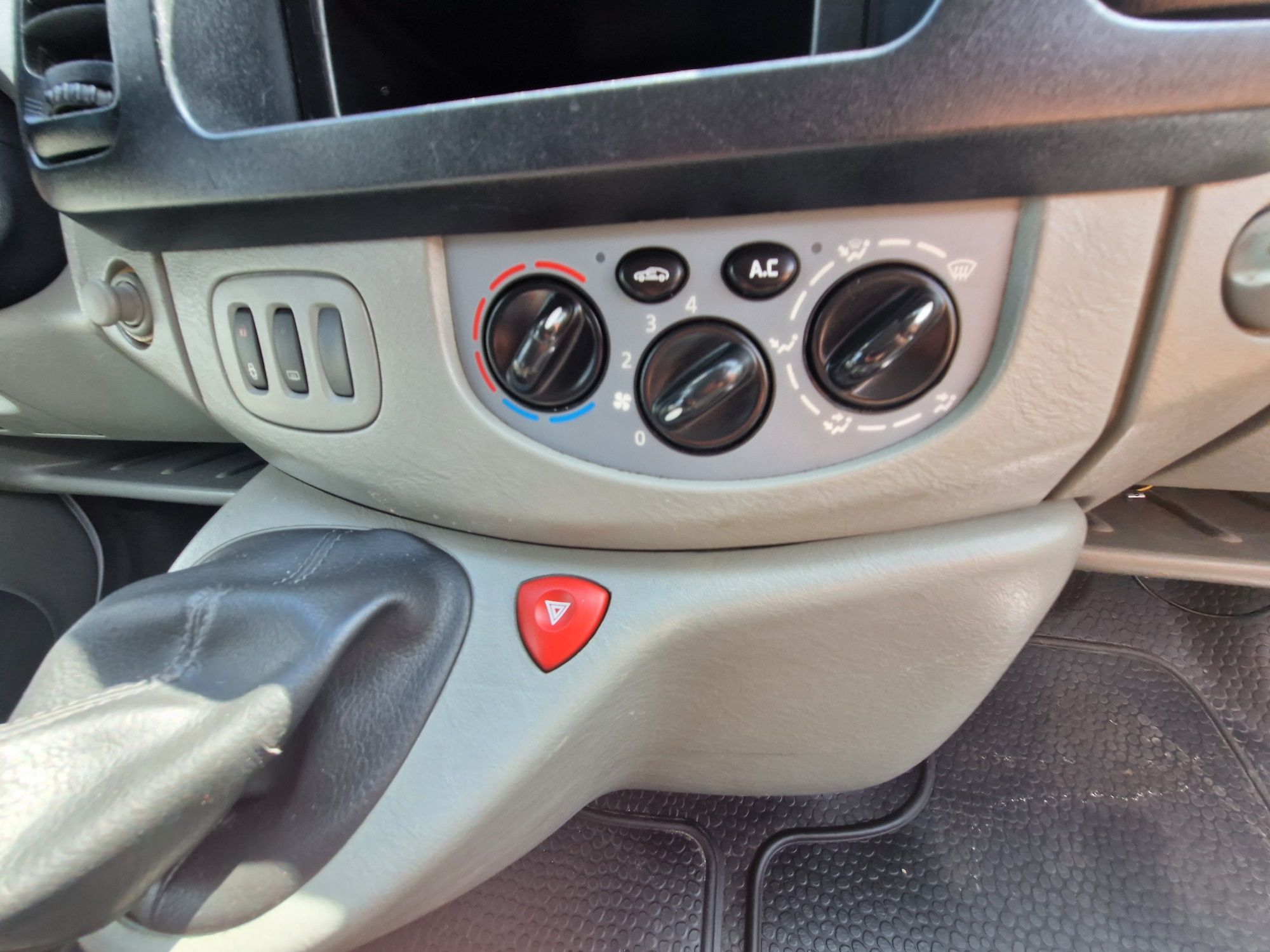 Renault trafic 2.0dci 115 km l1 l2 lond