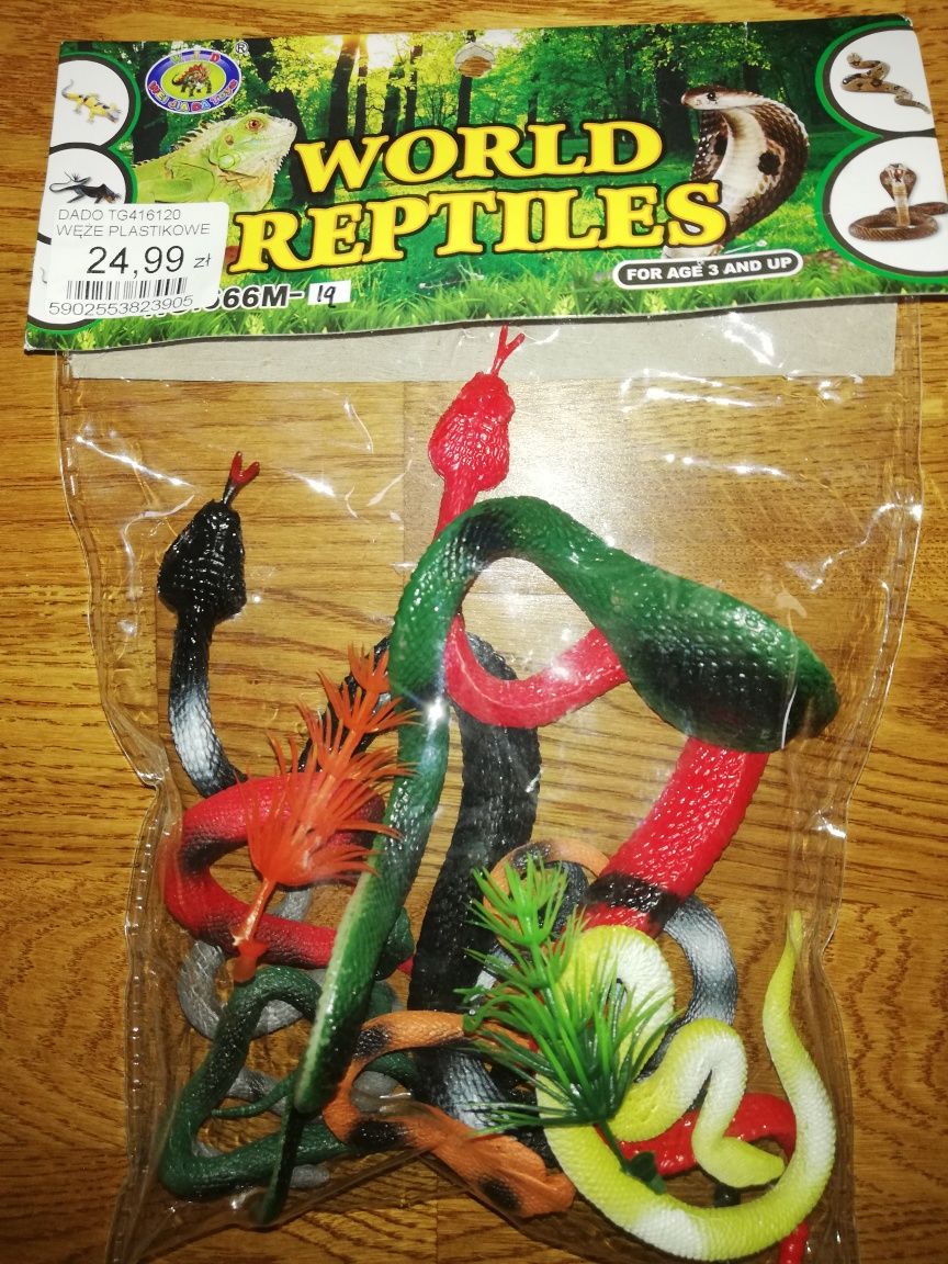 Zabawka węże plastikowe